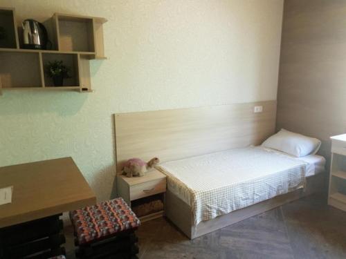 Мини-гостиница «Dzen», Двухместный номер с 2 отдельными кроватями и душем