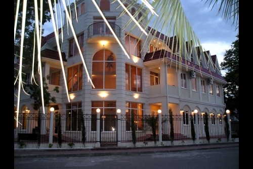 Отель «Риф»