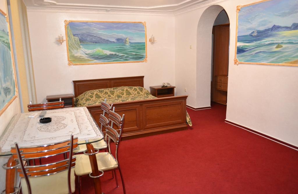  «Гостевой дом Черноморский», Улучшенный двухместный номер с 1 кроватью