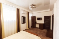 Отель Причал, Улучшенный номер с кроватью размера king-size