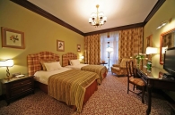Отель Поляна, 
Двухместный номер Делюкс с 2 отдельными кроватями
