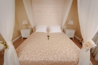 Мини-гостиница Винотеррия, 
Номер Делюкс с кроватью размера «king-size»
