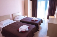 Отель Кавказ, 
Стандартный двухместный номер с 2 отдельными кроватями и видом на море
