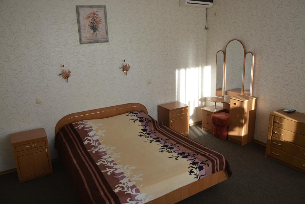 Отель «Inn Paradise», Стандартный двухместный номер с 1 кроватью с дополнительной кроватью