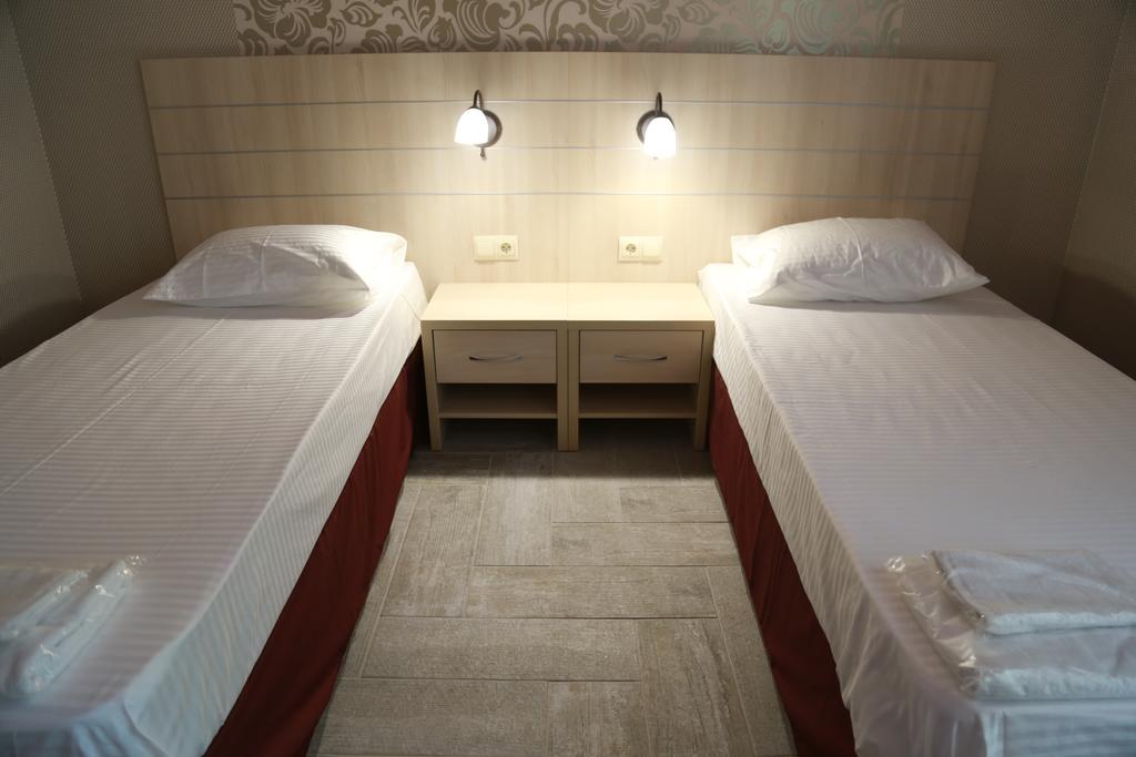 Отель «Paradis», Люкс с 2 отдельными кроватями с балконом