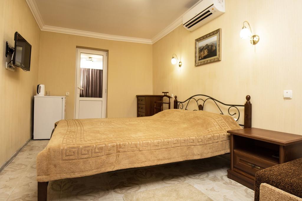 Отель «Коктевилль», Бюджетный двухместный номер с 1 кроватью или 2 отдельными кроватями