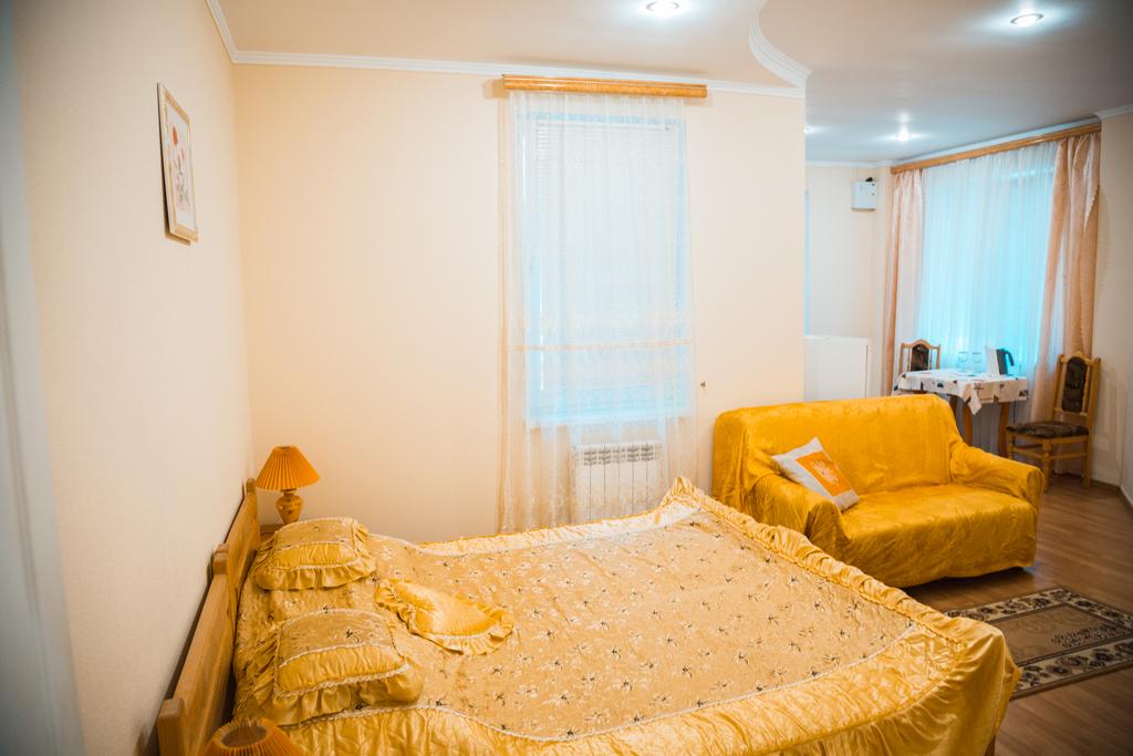 Гостевой дом «Дом МиД», Двухместный номер Делюкс с 2 отдельными кроватями