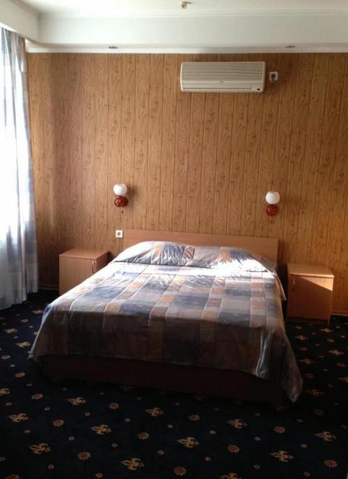 Гостиница «Классик», Улучшенный двухместный номер с 1 кроватью